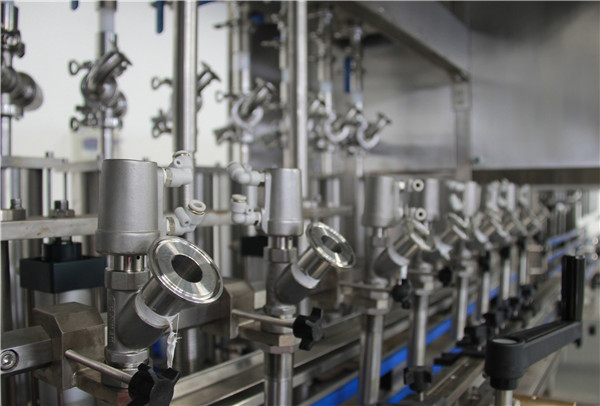 Mesin pangisi minyak botol sing apik banget